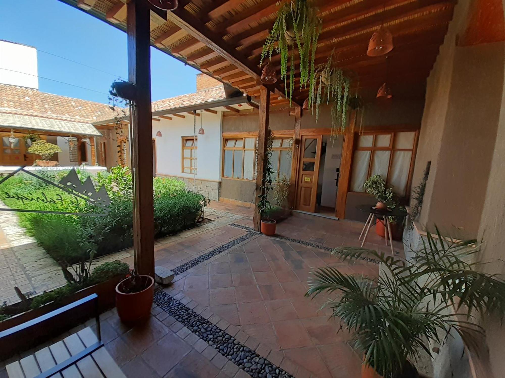 Hostal Suite Le Fabrique Cuenca Cameră foto